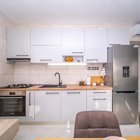 Family Friendly House With A Swimming Pool Pucisca, Brac - 21499 Дом отдыха Пучишча