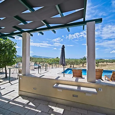 Family Friendly House With A Swimming Pool Pucisca, Brac - 21499 * Пучишча