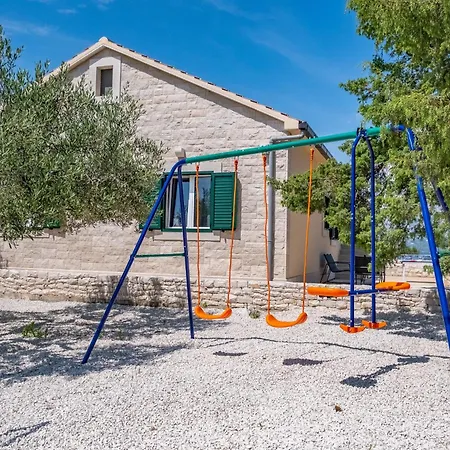 Family Friendly House With A Swimming Pool Pucisca, Brac - 21499 Ferienhaus Pucisca